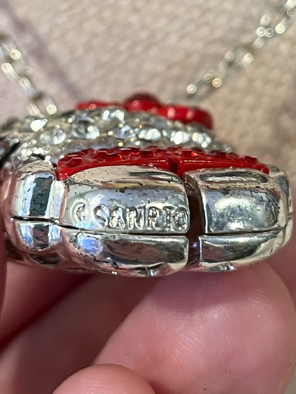 💎 2/$20 Bundle of 2 Sanrio Hello Kitty Layered Necklace Set - Black, Silver, Red - Picture 5 of 9